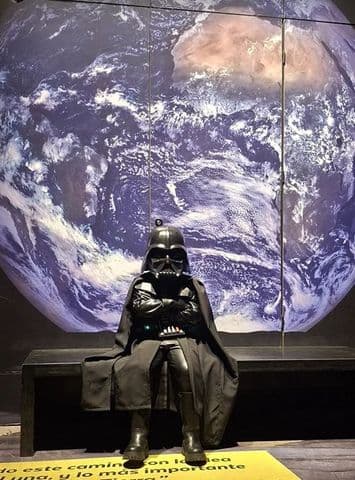 mini.dart.vader 2.JPG